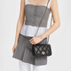 Charles/Keith25 Summer Nuevo producto Fashion Cadena de diamantes Un hombro Crossbody Bag Square Bols