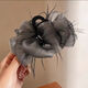 Federnetzblasen flauschige Wolken Big Scratch Clip Neue High-End-Mode-Haarclip-Rücken-Kopf-Haarclip-Haarzubehör Schwarze Federnetz Bubble Clip 13cm