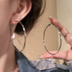 2025 new popular hoop earrings for women, light luxury, high-end, plain hoop earrings, ear jewelry, exaggerated large hoop earrings, 4cm coil earrings