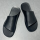 DIFANPU INTERNATIONAL LUXURURY MARKE MENS SHOUS 2025 Neueste Sandalen High-End Casual Shoes Summer Atmable Flip-Flops Black [Brand Gift Box] 40