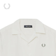 Fred Perry Herren Casual Shirt 2025 Sommer Business Gentleman Revers Weizenohrrand gestickt Kurzarm M9894 IVX/Light Beige M.