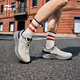 
Hongxing Erke Yunbu running shoes men's summer new mesh breathable sports shoes lightweight shock-absorbing running shoes soft sole shoes men's shoes Plumstone gray/black 42