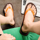 Flip Flip Flip For Men Guangdong Anti-Slip Wear Wear Wear Brand de alta gama Importada 2025 Estilos nuevos para ropa al aire libre y Cool Beach Brown Dark Brown 39