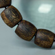 Tanjing Hainan Qi Nan Agarwood Bracelet Perles de seau de 11 mm pour hommes et femmes. Guoxiang Series Hainan Yingge Green Chess Nan Agarwood Bracelet [Produit de soluté S9759] Perles de seau de bois d'agar de 11 mm en une seule pièce (adaptée à la circonférence de la main de 15 à 17 cm)
