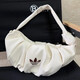 Adidas (adidas) Clover Women's Women's Rideled Cloud Sac à un épaule croisée Croissant Casual Sac KA9267 KA9272 Couleur de sable chaud KA9272 (48x33cm)
