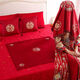 La novia casada se sienta en una colchoneta de suerte con un bordado de cien bendición rojo más gran joya de alegría con un niño pequeño temprano y el niño noble se casa y presiona la cama con una estera afortunada. Good Mat tiene la bendición de llegar a casa en una estera de suerte con un bordado de borde dorado_9898cm