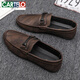 Zapatos de frijoles de cartelo para hombres 2025 Summer Nuevos zapatos de cuero de moda para hombres zapatos de cuero casuales de un solo pie de un pie D826 Negro 39