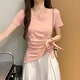 LA CHAPELE (LA CHAPLELA) Camiseta de manga corta de cuello V irregular negro para mujeres en verano 2025 Nuevo estilo chaqueta del cuerpo delgado de hombro negro (modelos 15847) S 89-98Jin [Jin equivale a 0.5 kg]