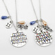 Collier de bijoux périphérique des cerfs et oranges étranges