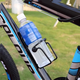 Bicycle water bottle rack, mountain bike, road bike, ultra-light aluminum alloy quick release water bottle rack, cycling equipment, bicycle accessories, aluminum alloy-water cup holder-double bead style--black