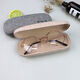 
Kissed glasses box imitating the pressing of men and women giving mirror cloth ins simple retro portable myopia reading glasses box random color mirror cloth + eye box