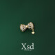 QUAMER lucky four-leaf clover bow small pin collar anti-exposure brooch buckle fixed artifact gold color