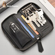 Xiabushi Bolsa de llave de gran capacidad Almacenamiento de la llave del automóvil Bolsa de cuero genuino universal Dos en uno [First Cape Cow Wide] One One