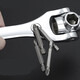 XMSJ Magnétique multifonctionnel Huit en un Sleve de manche extérieure Hexagonal Dog Os Cécrave tournante Multi-Head Wrench 12131 8 819