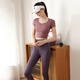 Hui'ang Sportanzug Frauen Yoga-Anzüge laufen Fitnessanzug Schnell trockene Kleidung Brustkissen T-Shirt Spleiß kurzschlärmende Hosen lila xl