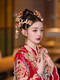 Mixin new 2025 new Chinese style light-colored Xiuhe clothing headwear, age-reducing dressing gown accessories, small lantern hairpin Xiuhe hair accessories, gold and red six-piece set of earring clips
