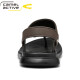 Sandalias de hombres dinámicas de camello alemanes para verano Nuevos zapatos de playa informales Sandalias sin deslizamiento Sandalias de doble propósito Flip Flip Flopslip 3880 Gray (tamaño de zapato deportivo) 42