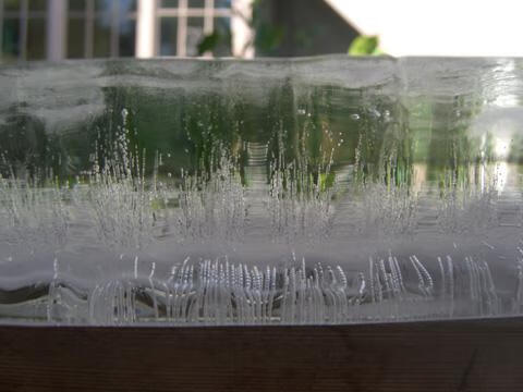 怎么做冰块既透明又不化（透明冰块的家常做法)