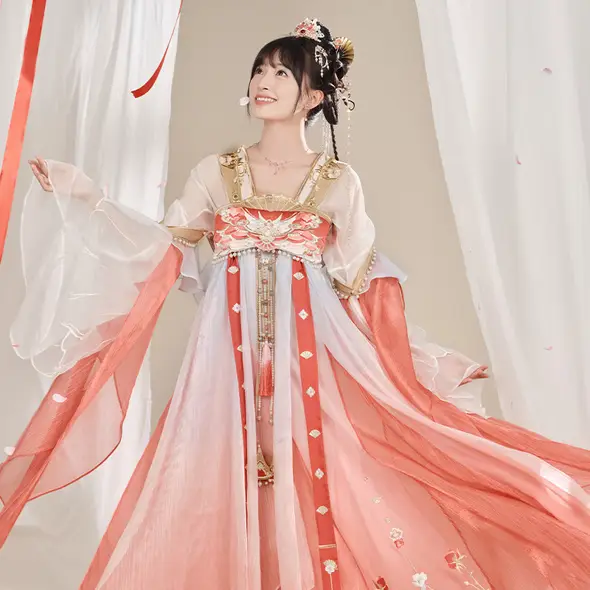 最終値下げ】十三余小豆蔻 漢服 ディズニーコラボ 白雪姫 「白雪華夢 ...