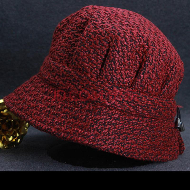 新款中老年人女帽子毛呢时装帽老年人妈妈帽保暖帽中年女帽 枣红色 可