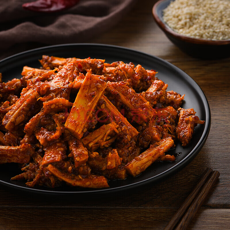 手撕牛板筋香辣麻辣板筋辣条200g牛板筋熟食牛肉干麻辣零食小吃