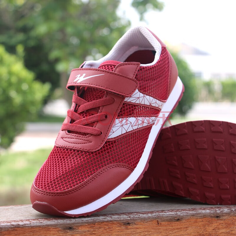 双星名人女鞋2021春夏季新款大网眼透气凉鞋休闲运动鞋软底轻便中老年