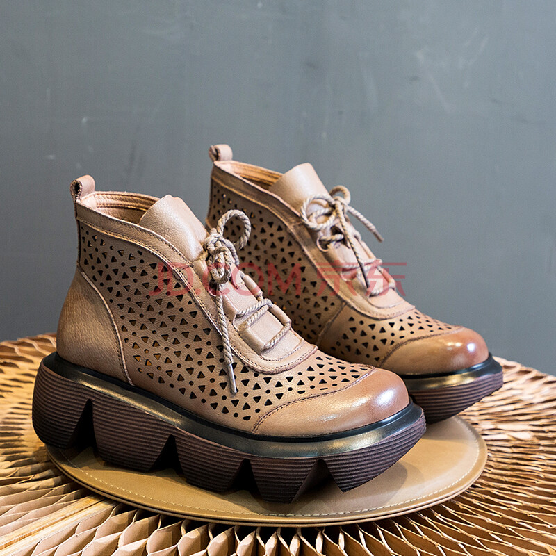 女式民族风皮鞋短靴复古女靴民族风女士秋冬靴子真皮春季新款厚底松糕