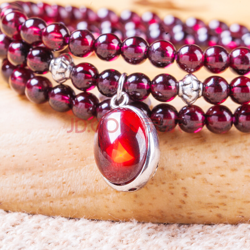 银石榴石项链手链女吊坠小狐狸红刚玉宝石水晶吊坠饰品配件 血滴子