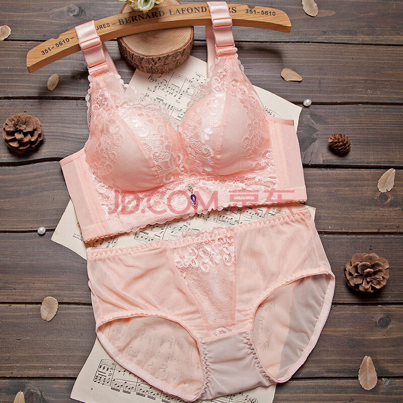 都市丽人新品同款魔力挺罗丽丝内衣女套装 聚拢 性感 无钢圈文胸大码