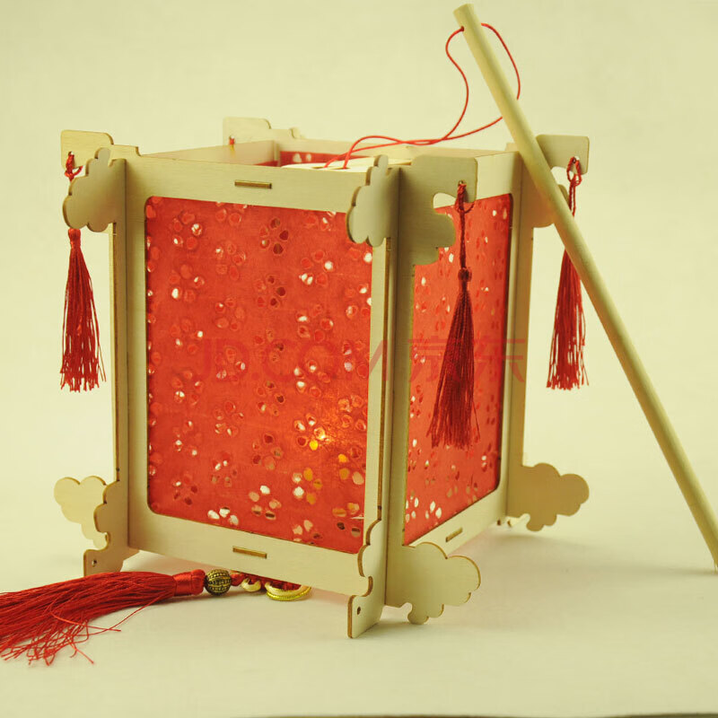 diy手工手提发光四角花灯幼儿园材料包 四角宫灯材料包 红色镂空纸