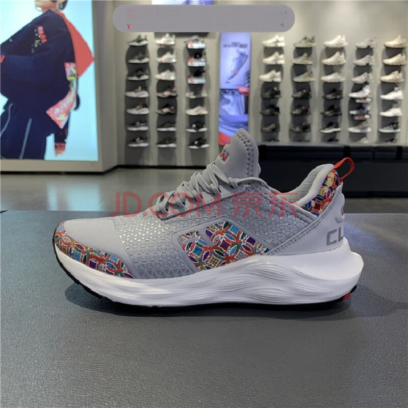 李宁跑步鞋女鞋2020春款李宁云六代减震回弹跑鞋鞋子女低帮运动鞋