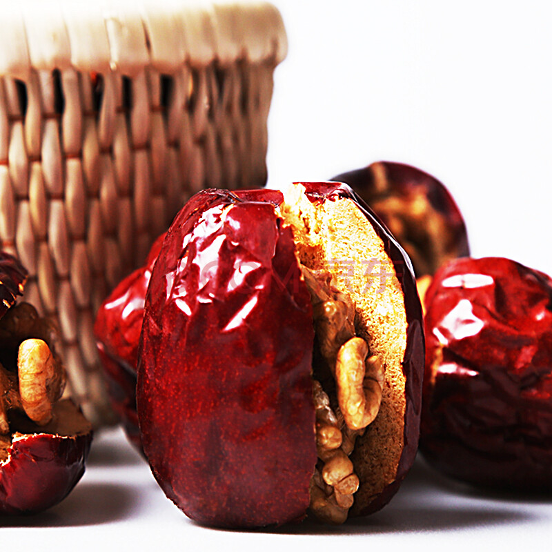 天曼农场 大红枣夹核桃仁 500g 一袋