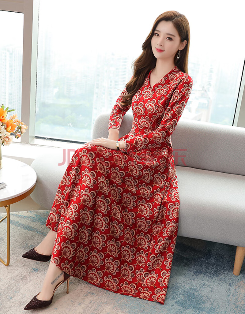 长袖连衣裙雪纺碎花棉麻连衣裙修身显瘦鹿皮绒中长款打底长裙子女春秋