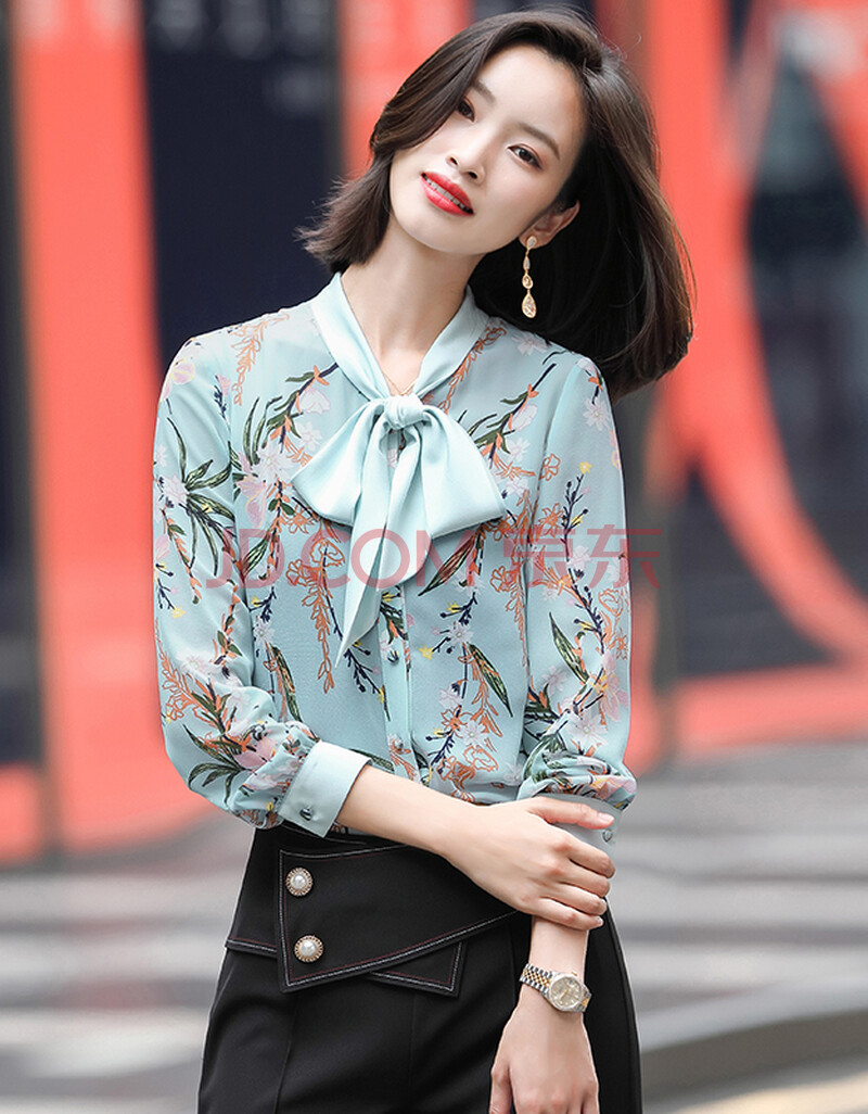 蓝色碎花衬衣 6630裤子 m