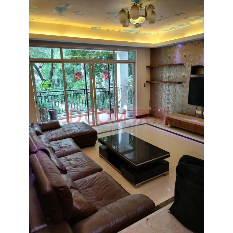 【中信东泰花园】吴伟东名下位于东莞市东城区中信东泰花园二期(凯旋城)枫丹白露区13栋2单元204号的房产