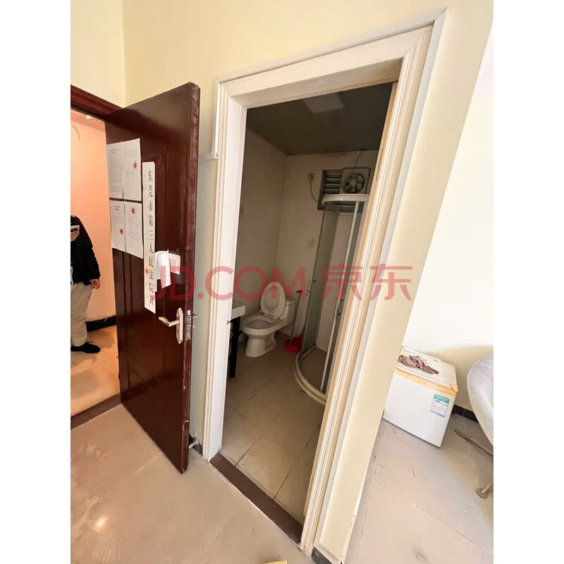 【金汇大厦】被执行人黄建辉名下位于东莞市常平镇金汇大厦1栋10层01号的房屋