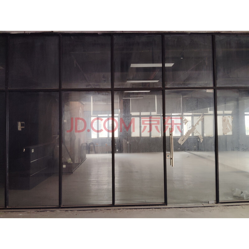 【西城楼大街小区华辉阁商铺219至226号】东莞市富坤实业投资有限公司名下位于东莞市莞城区西正路西城楼大街小区华辉阁商铺219至226号的不动产