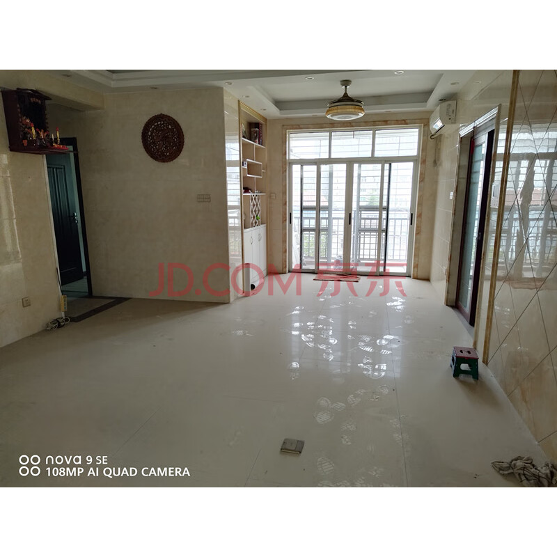 【世纪绿洲花园】王华武与李燕漩共有的位于东莞市厚街镇白濠村绿洲路世纪绿洲花园椰景轩1座302的房产【不动产权证书号为粤房地权证莞字第1600948125号、粤房地权证莞字第1600948126号】