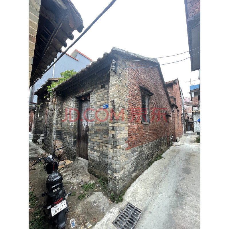 【高埗上江城自建房】高埗镇上江城村民委员会六村97号的土地使用权及地上建筑物