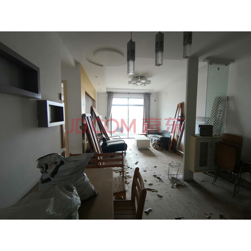 【南国雅苑】东莞市中堂镇振兴路与斗朗工业大道之间南国雅苑B区荔景居1号楼(A1、A2)2单元603【不动产权证书号:粤房地权证莞字第0700792924号】