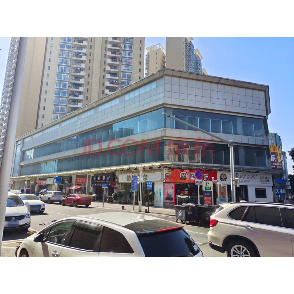 袁进邦名下位于东莞市大岭山镇农场村凯东新城凯兴阁的商铺