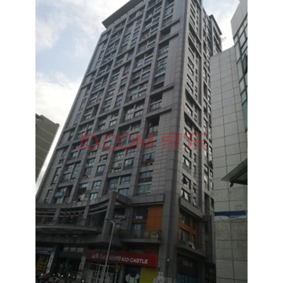 位于上海市宝山区殷高西路518号1101室、1113室、1115室、1116室的四处房产