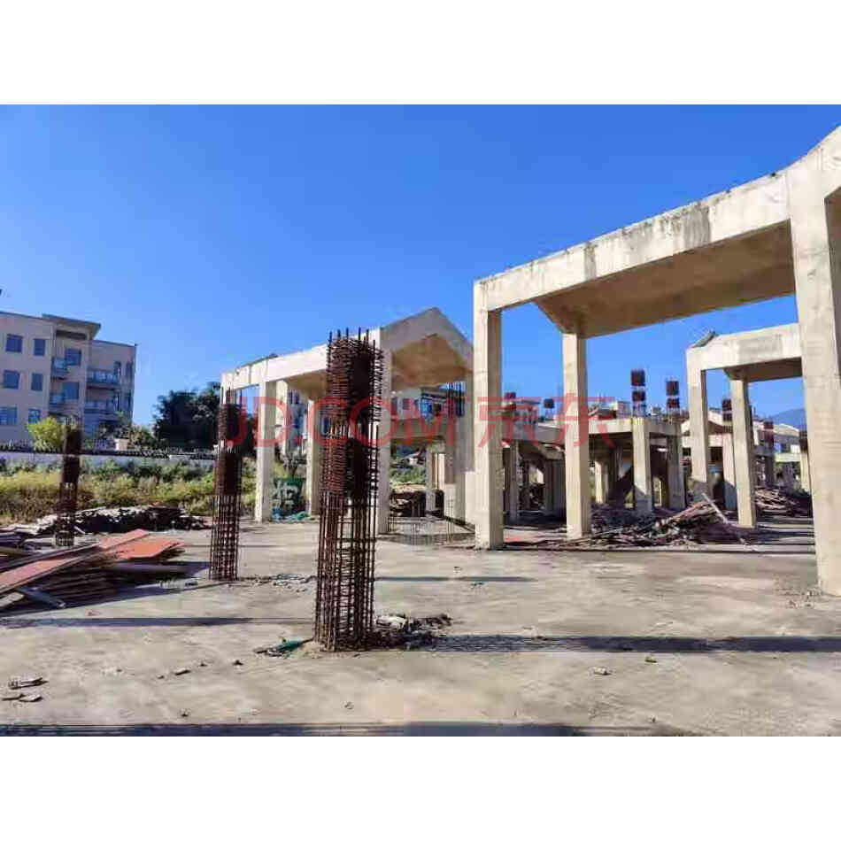 云南省大理经济开发区满江片区机场路以西的土地使用权【大国用（2012）第00999号】及在建工程