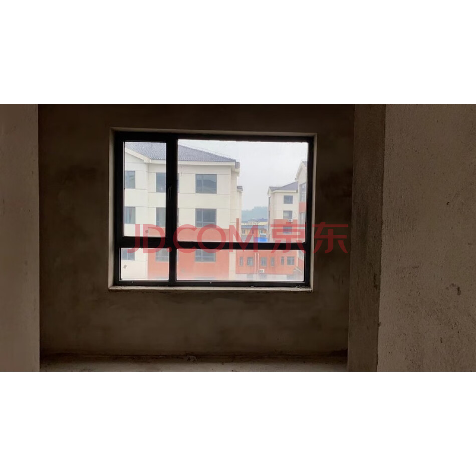 位于辽宁省本溪市桓仁满族自治县华来镇二户来村街03组01幢3单元5-1号房产