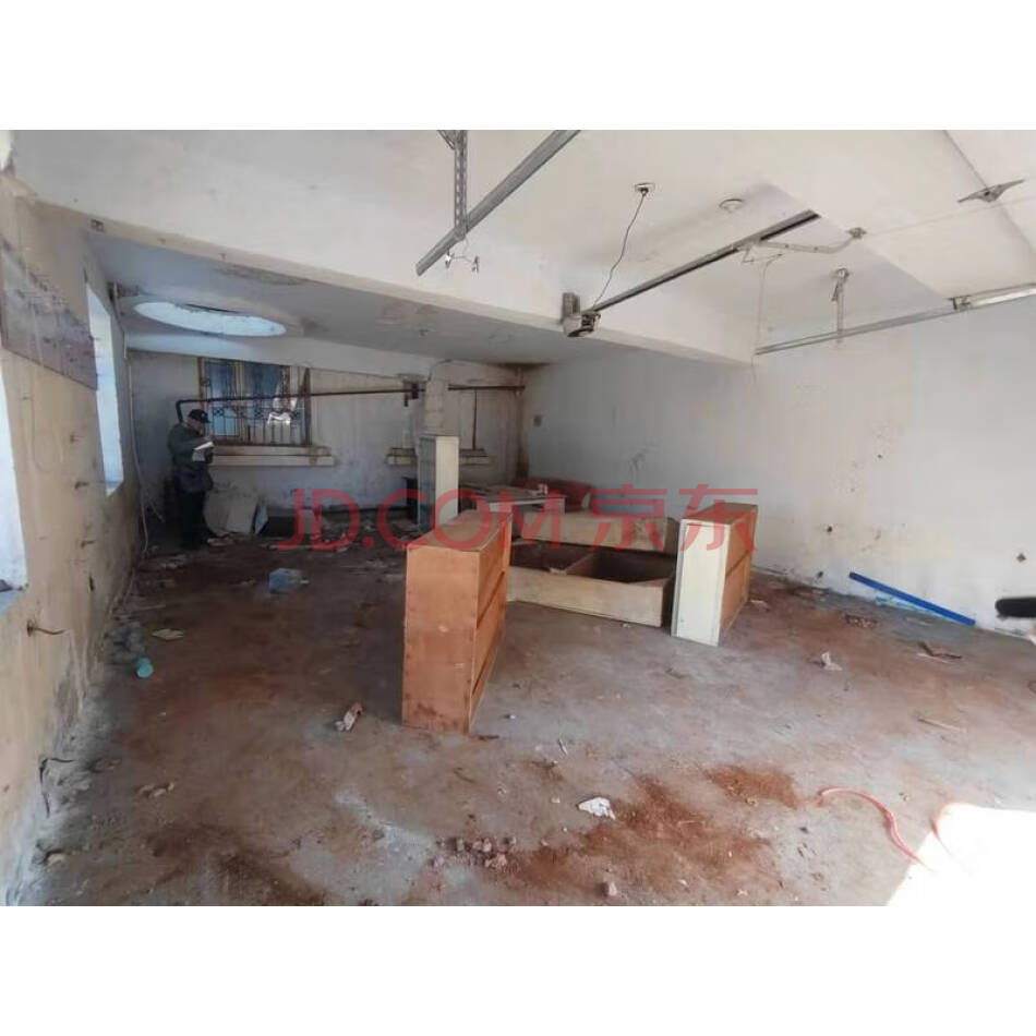 加格达奇区长虹社区鑫源小区3#楼南西1-5号车库