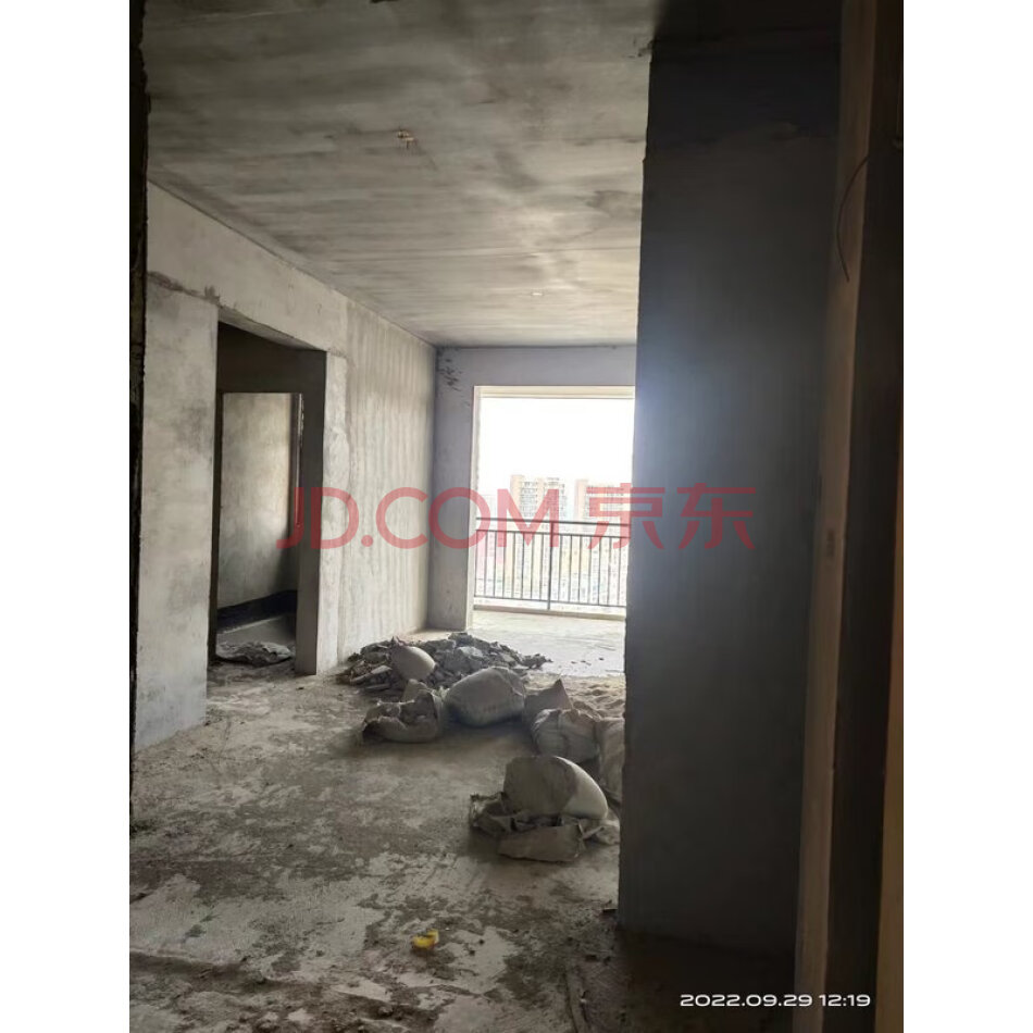 湖北省鄂州市花湖开发区花湖大道东侧嘉木城市家园1号楼2-1604住宅房地产