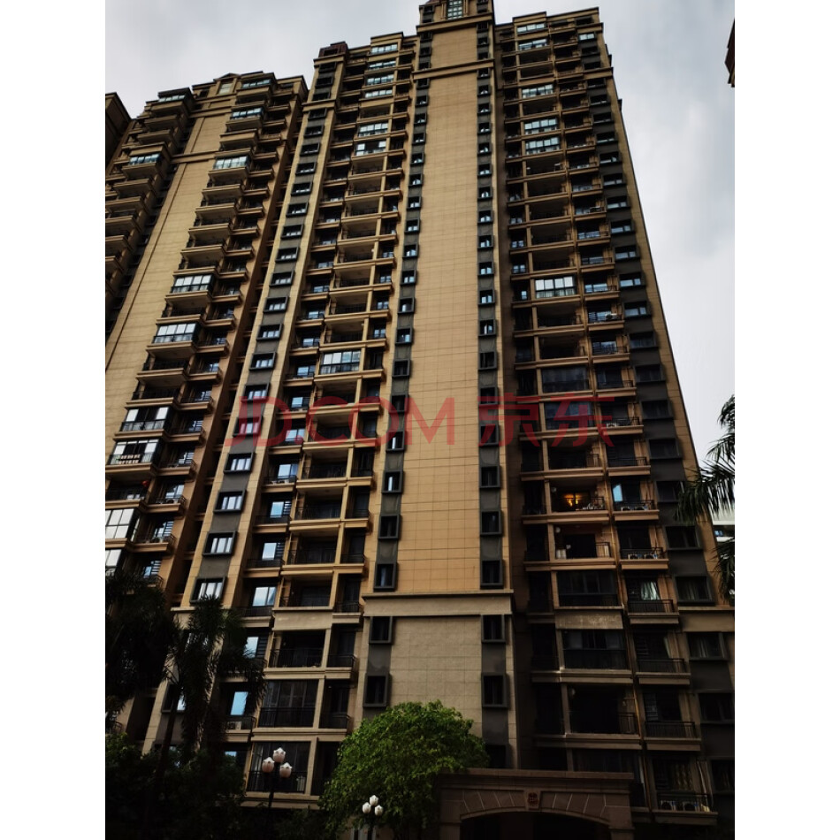 位于海南省儋州市白马井镇滨海大道中国海南海花岛2号岛二（二）期223栋（栋）20（层）2002（室）