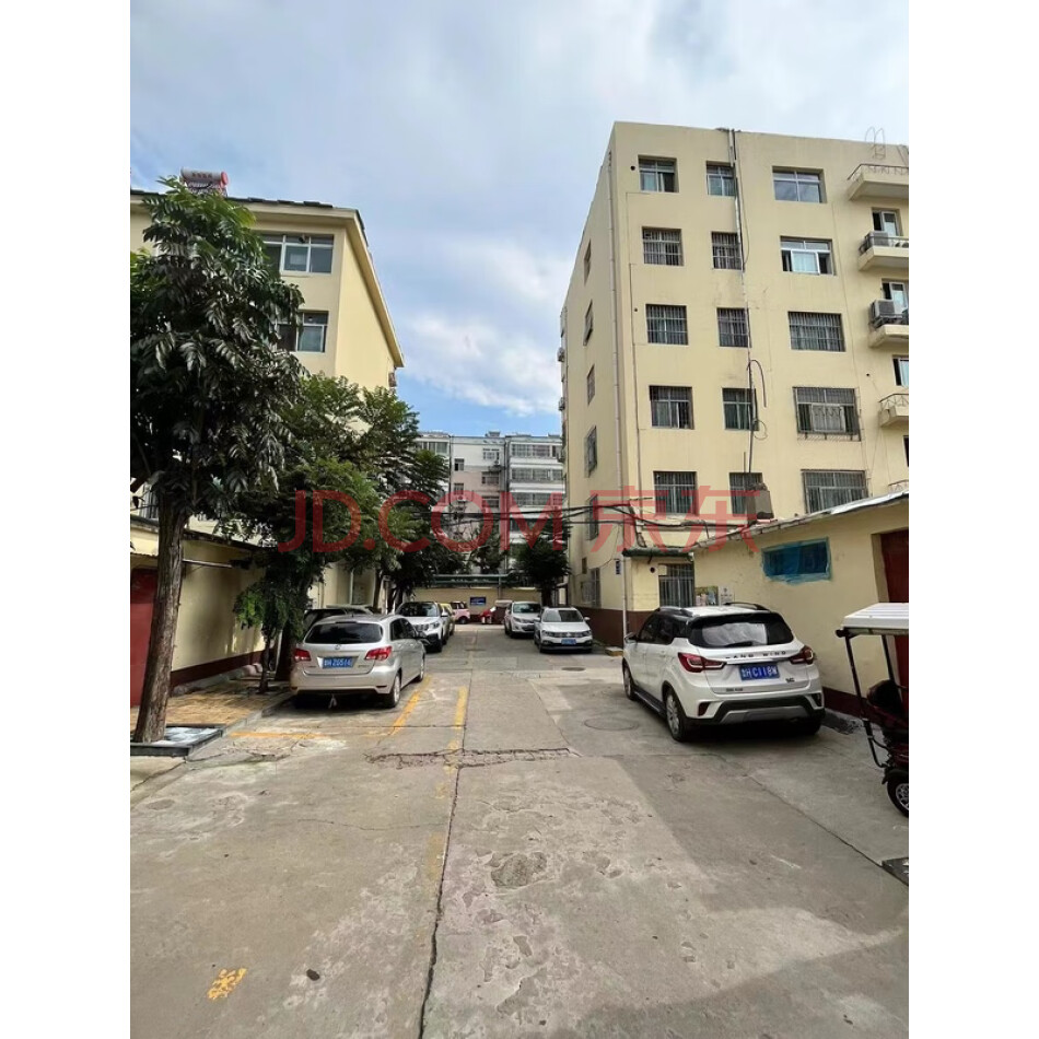 济宁市任城区牛市新村中排一号楼（现牛市小区14号楼）东单元五层东户房产
