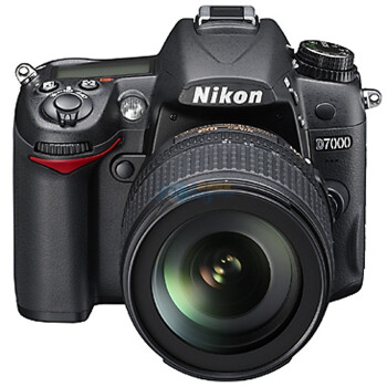  国行神价：Nikon 尼康 D7000 单反套机（18-105mm镜头）　