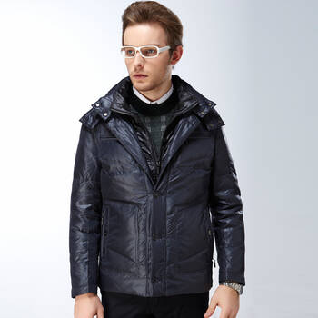 美国花雨伞 2013秋冬 时尚休闲白鸭绒 短款连帽羽绒服 ap115tdnbj11